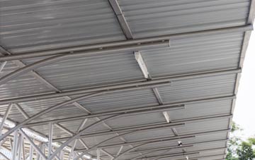 installing Girlsta metal roofing